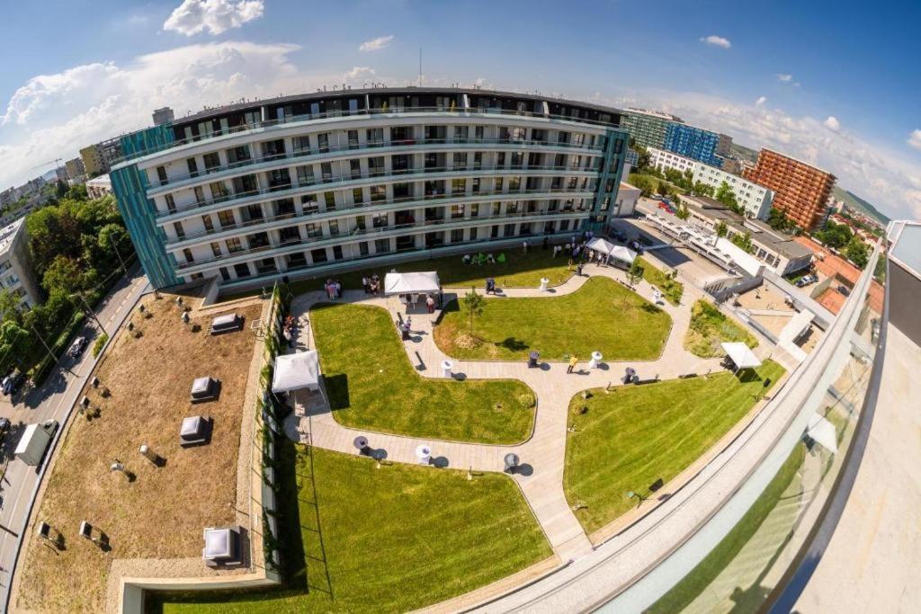 Eriss Studio Suite - Ozone Building Apartment Клуж-Напока Екстер'єр фото